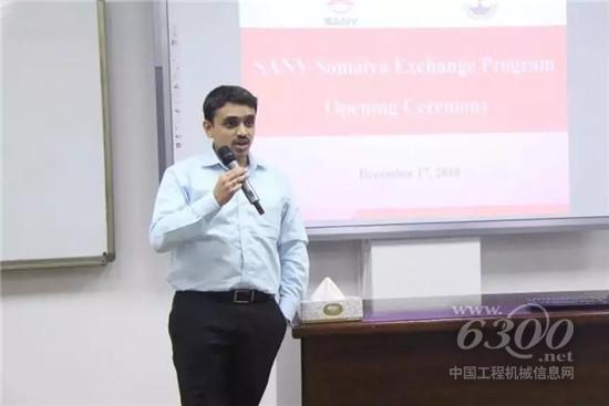 阿比吉特教授發言