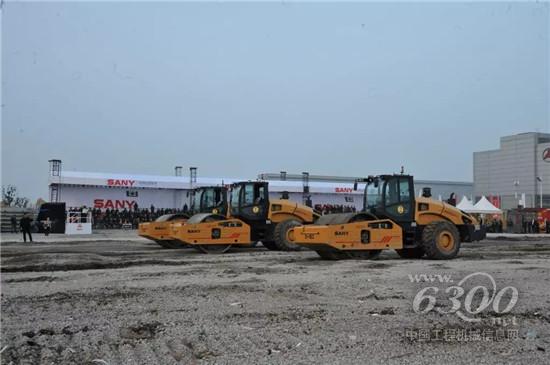 為什么在這里誕生了真正量產的無人壓路機