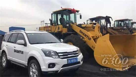 山推裝載機