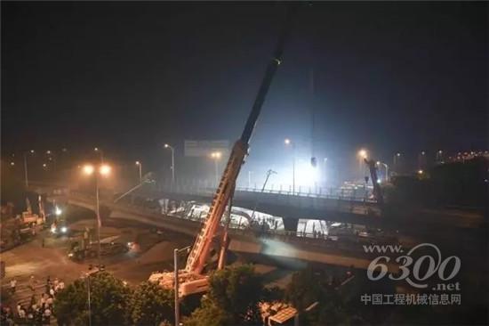 山推鏟運設備助力無錫大橋坍塌事故現場救援