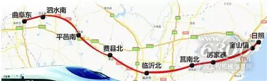 山推建友助力魯南高鐵項目建設