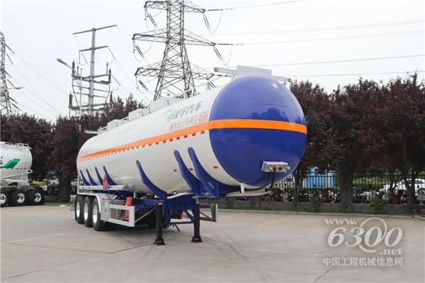 中集凌宇新款鋁合金易燃液體運輸車，來了！
