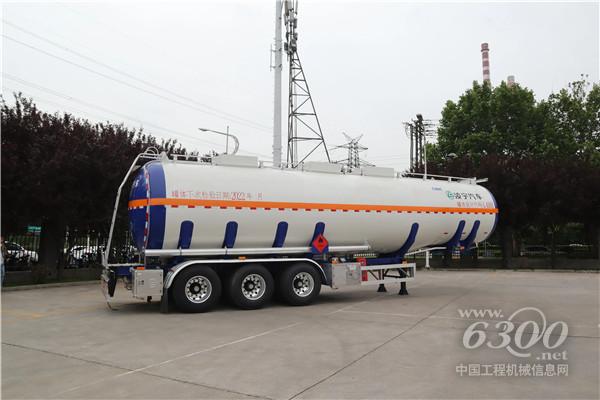中集凌宇新款鋁合金易燃液體運輸車，來了！