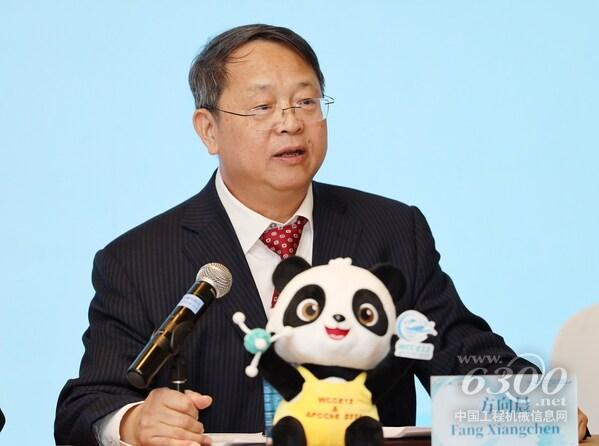 方向晨秘書長在發布會上介紹