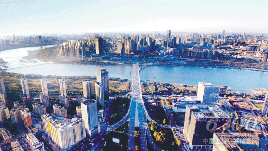 振興東北，打造中國新經濟支撐帶