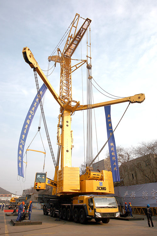 徐工QAY1200全路面汽車(chē)起重機(jī)