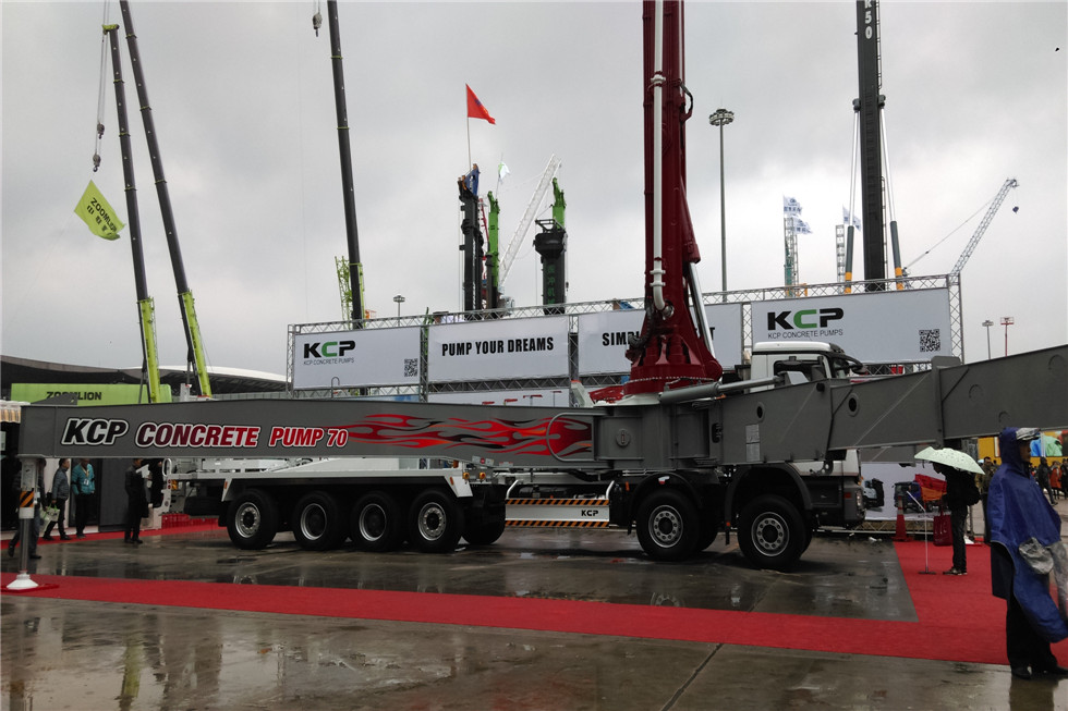 Bauma China 2016——KCP重工業(yè)有限公司展臺風(fēng)采