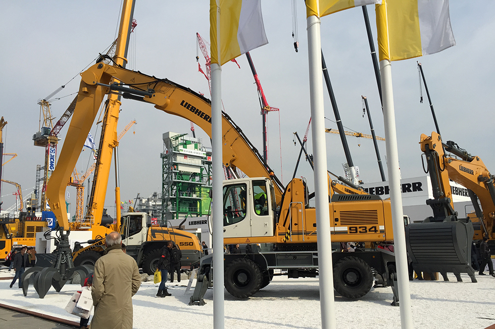 Bauma China 2016——利勃海爾機械服務(上海)有限公司