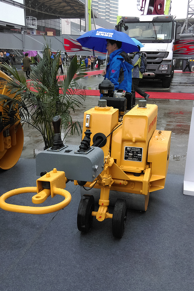 Bauma China 2016——洛陽路通重工機械有限公司