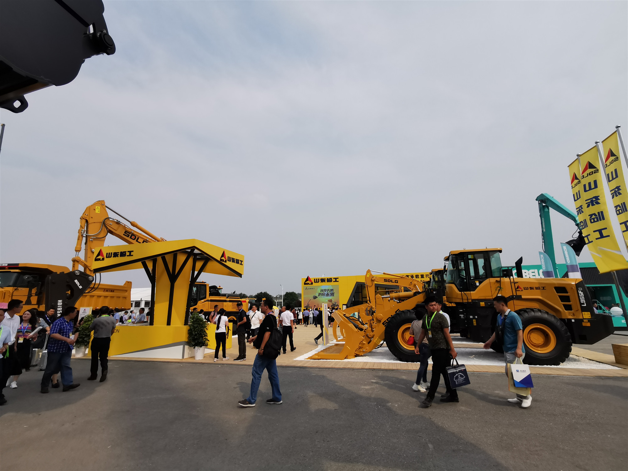 第15屆BICES2019北京展展位風采：山東臨工工程機械有限公司