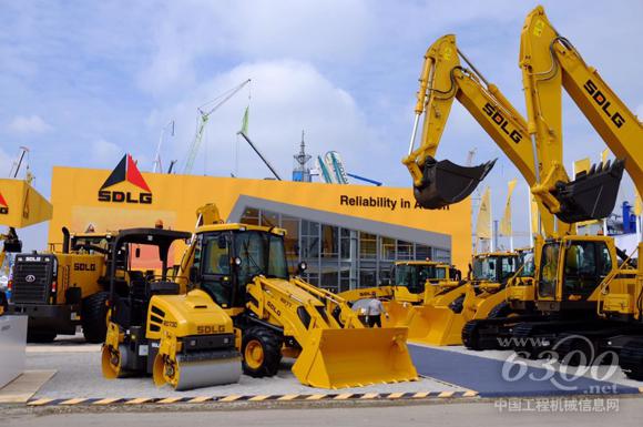 山東臨工在bauma2016展出的3款路面設備