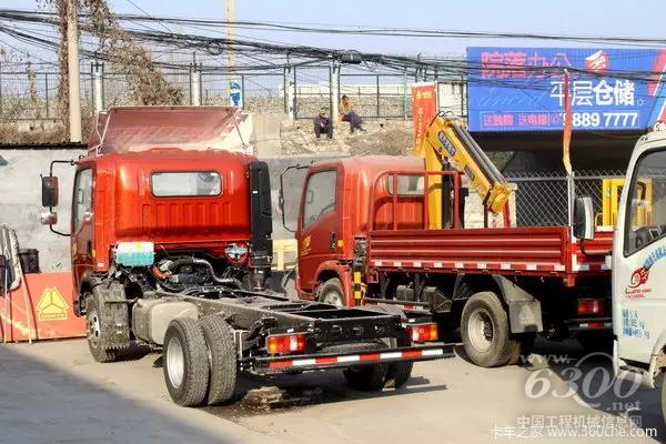 HOWO悍將輕卡底盤和欄板車