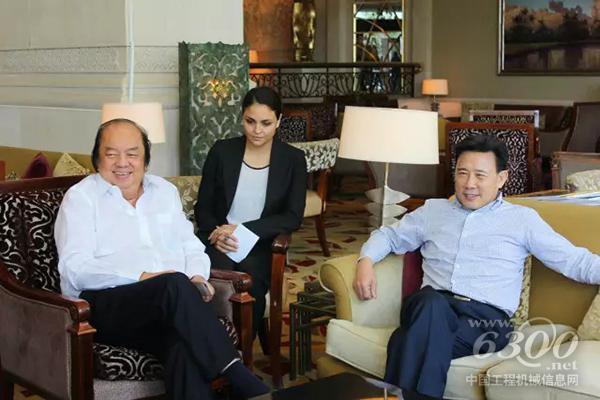 梁穩(wěn)根與印尼國信集團主席翁俊民