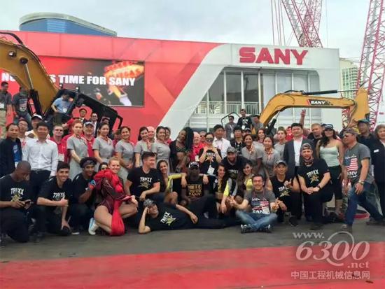 美國拉斯維加斯工程機械展：大受歡迎的“SanyBoys ＆ Grils”