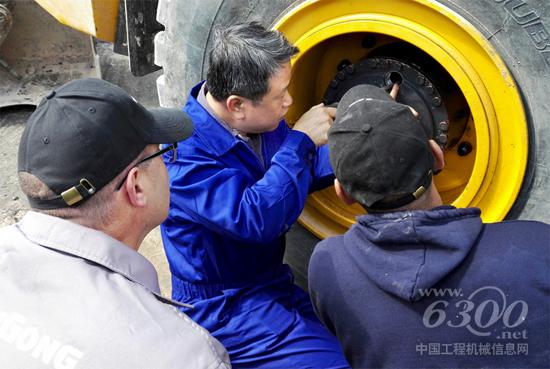 精準排除故障 柳工服務獲客戶高度評價