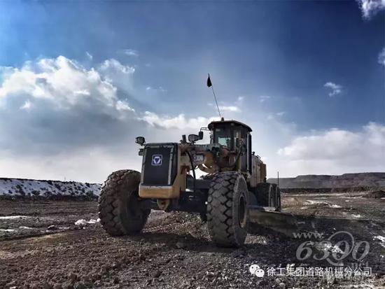 徐工GR3505平地機助力平朔露天礦