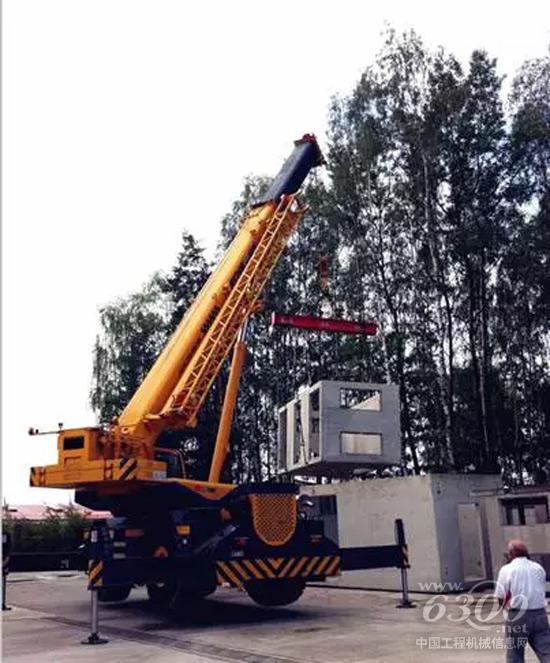 徐工RT70E越野輪胎起重機