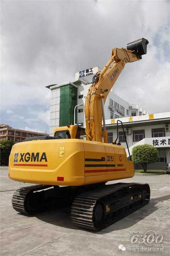 廈工挖掘機