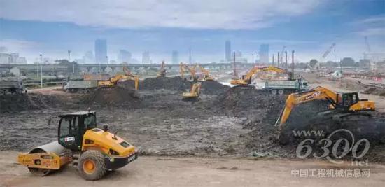 近300臺設備參與了泰國國家火車站建設