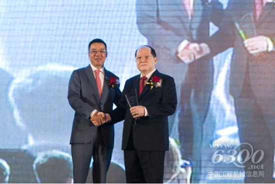 中聯重科與團毅力集團攜手與共 為馬來西亞建設獻力