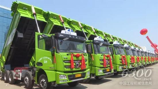 徐工重卡新型環保渣土車
