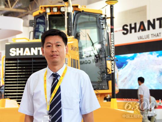 山推工程機械研究總院院長助理黃亞軍
