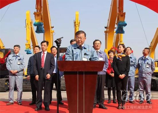 國機重工（常州）挖掘機有限公司常務副總黎彬先生主持