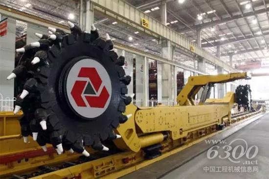 三一矮型610采煤機獲封“煤礦印鈔機”