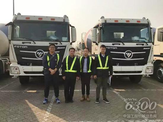 雷薩重機攪拌車發往海外
