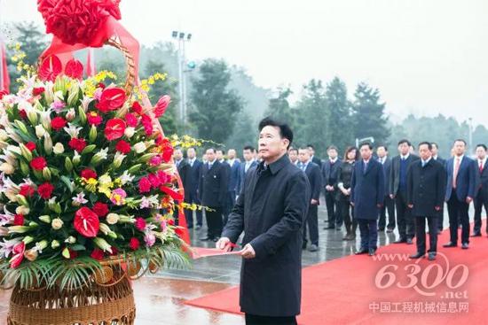 “新時代，新征程” 三一高管韶山宣誓，重溫創業理想