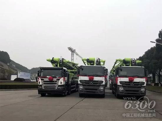 中聯(lián)重科4.0混凝土泵車(chē)在長(zhǎng)沙麓谷工業(yè)園整裝待發(fā)