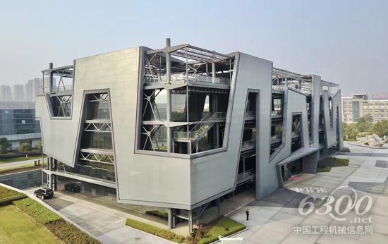 中聯(lián)重科工程機械館
