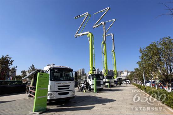 西南推廣會上展示了中聯重科多款4.0新品