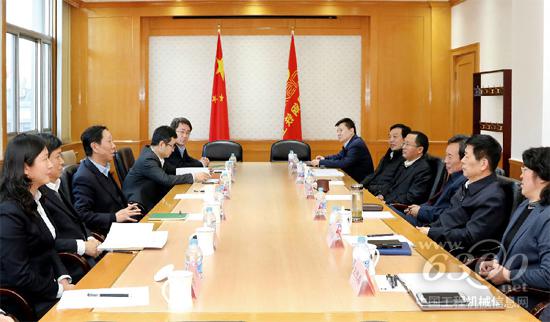 河鋼董事長于勇與中國鋼鐵工業協會主要領導進行交流座談