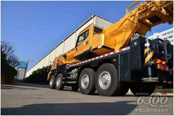 徐工XCT80L6<a href=http://product.d1cm.com/qichediao/ target=_blank>汽車起重機(jī)</a>