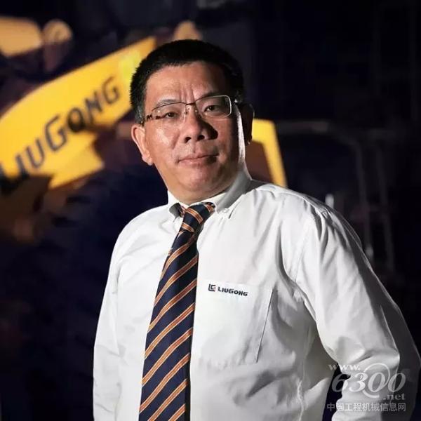 十三屆全國(guó)人大代表、廣西柳工集團(tuán)有限公司董事長(zhǎng)曾光安