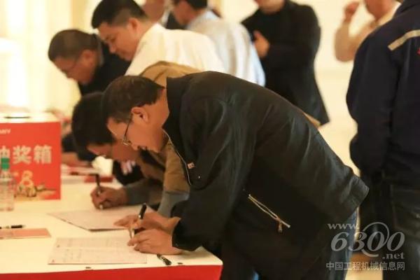 南昌站，客戶踴躍簽到，參與<a href=http://news.d1cm.com/exhibition/ target=_blank>展會</a>