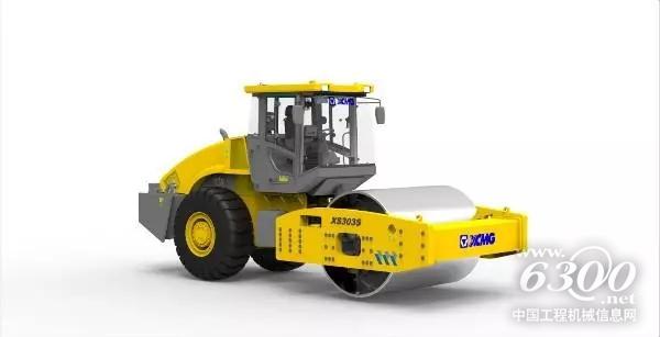 新一代XS303S全液壓雙驅壓路機下線