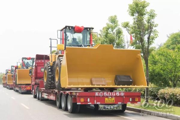 徐工大噸位裝載機LW800KN