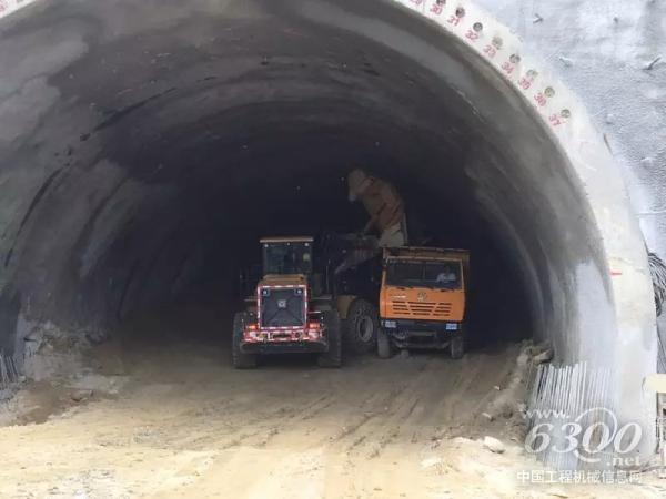 徐工設備施工作業