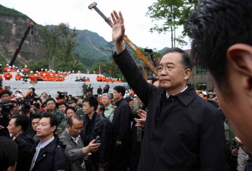 溫總理在抗災前線
