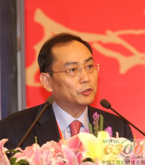 中聯(lián) 詹純新
