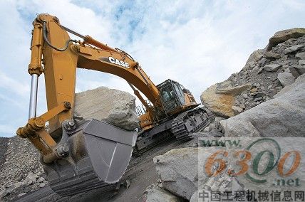 凱斯CX800B挖掘機作業現場