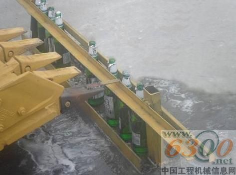 挖掘機起啤酒比賽
