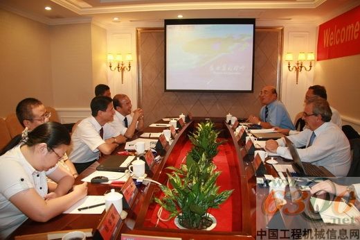 玉柴公司與瓦錫蘭公司雙方愉快地交流