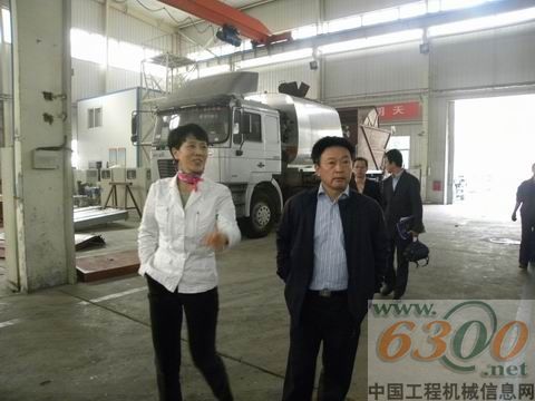 陜西省工信廳田力副廳長一行視察達剛路機
