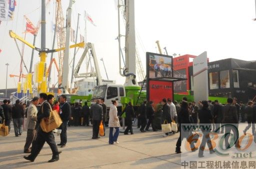 鴻得利，寶馬展