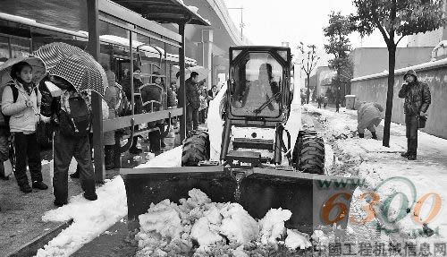 杭州除雪新裝備上陣
