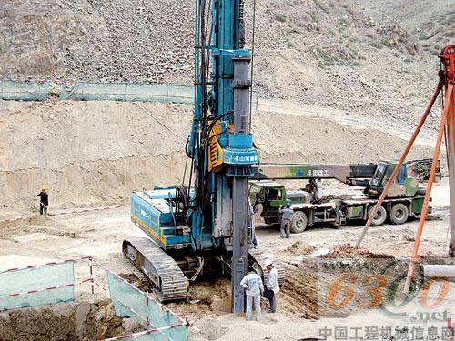 山河智能SWDM25-S型旋挖鉆機施工中