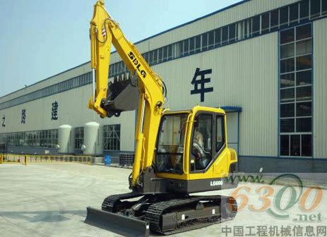 臨工 農用挖掘機